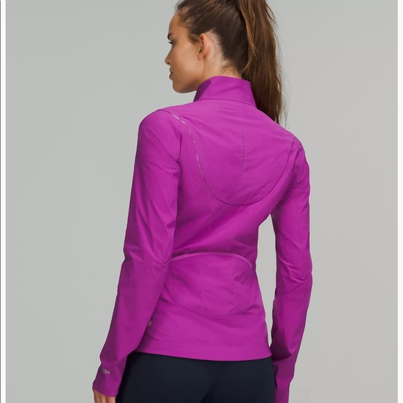 Lululemon fast and free windbreaker - Picture 2 of 6